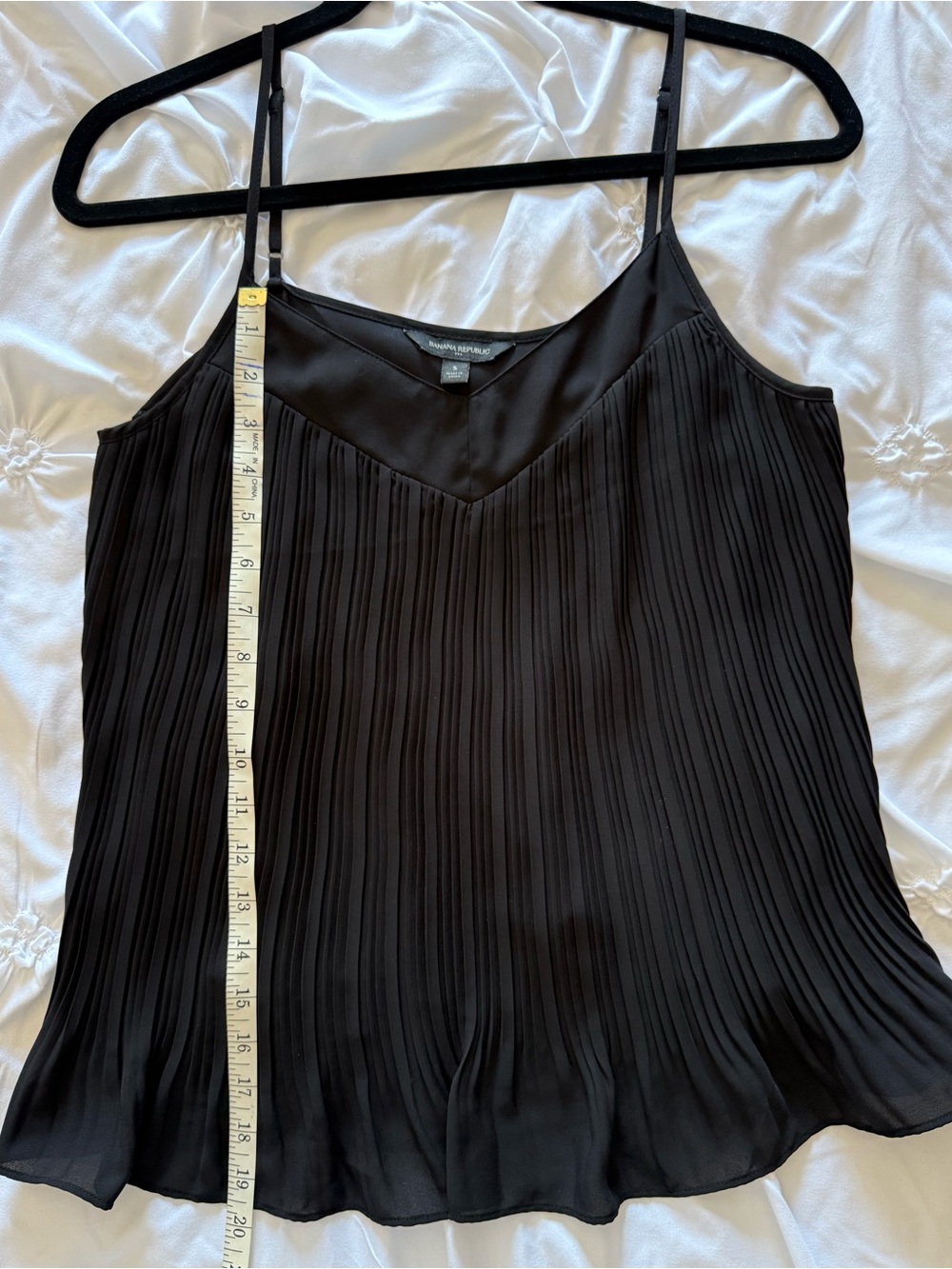 Banana Republic Black Pleated Spaghetti-Strap Camisole